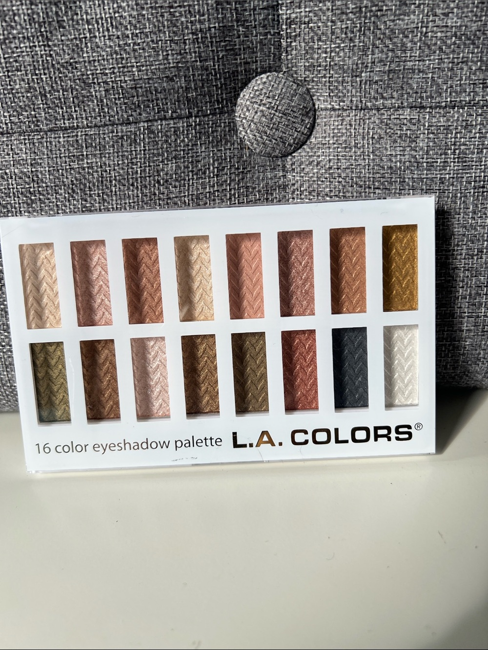 L.A. COLORS 16-Color Eyeshadow Palette - Rose, Gold, Bronze & Neutral Shades